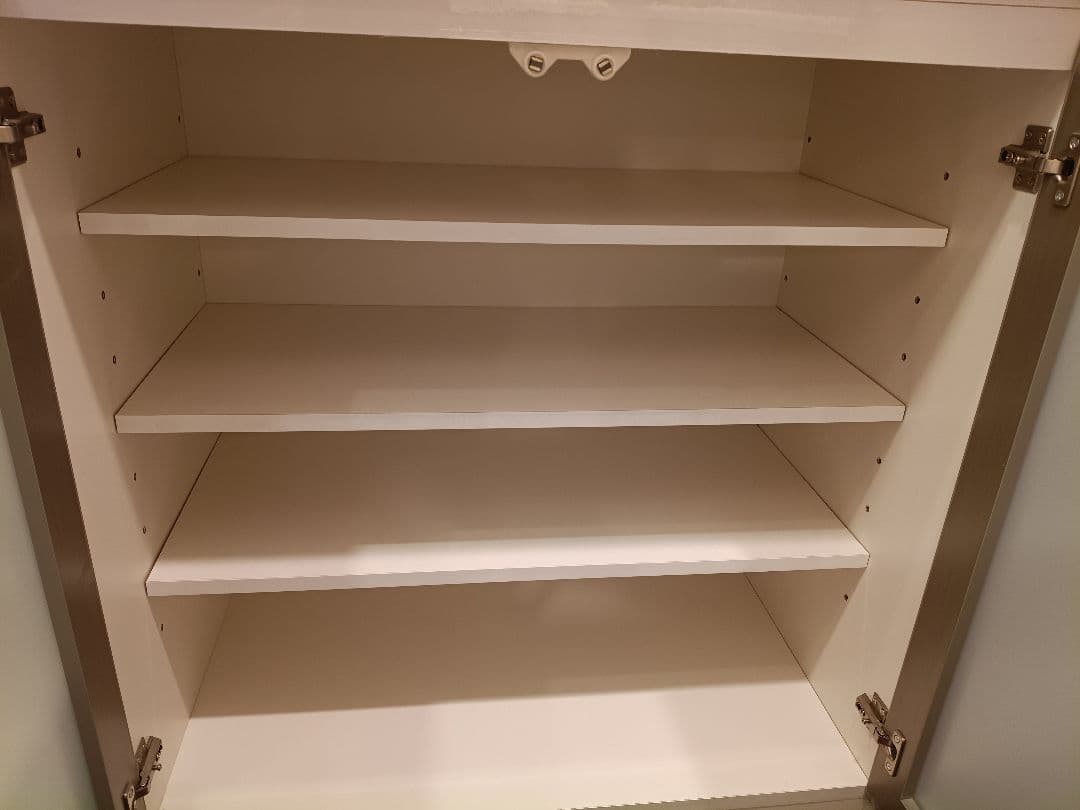 最終値下げ　ホワイト 食器棚・キッチンハイカウンター