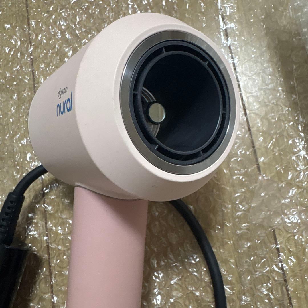 ダイソンアイロン