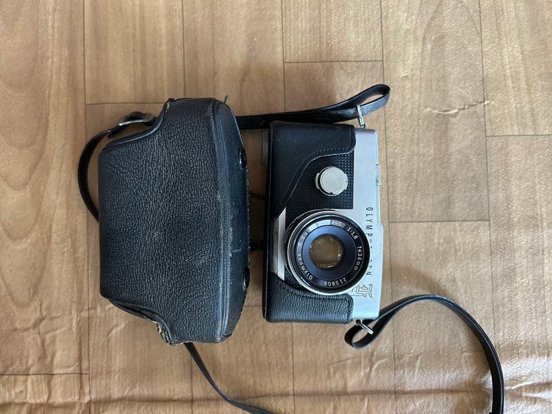 cmaom　オリンパスPEN F ＋ 38mm F1.8 フィルムカメラ