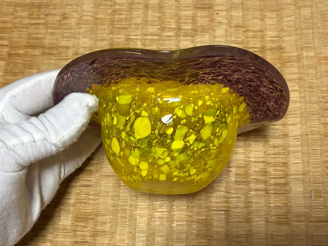 岩田ガラス 硝子 紫と黄色 ガラス皿 灰皿 【岩田藤七】共箱