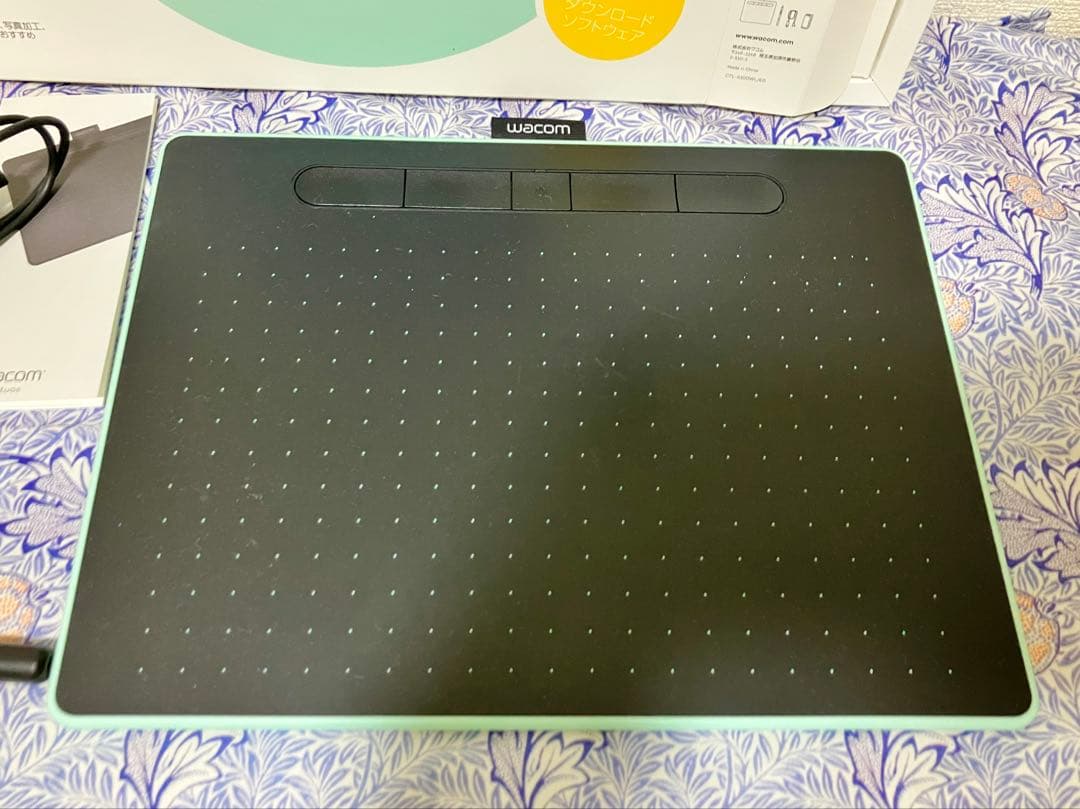 Wacom Intuos Medium ワイヤレス ピスタチオグリーン