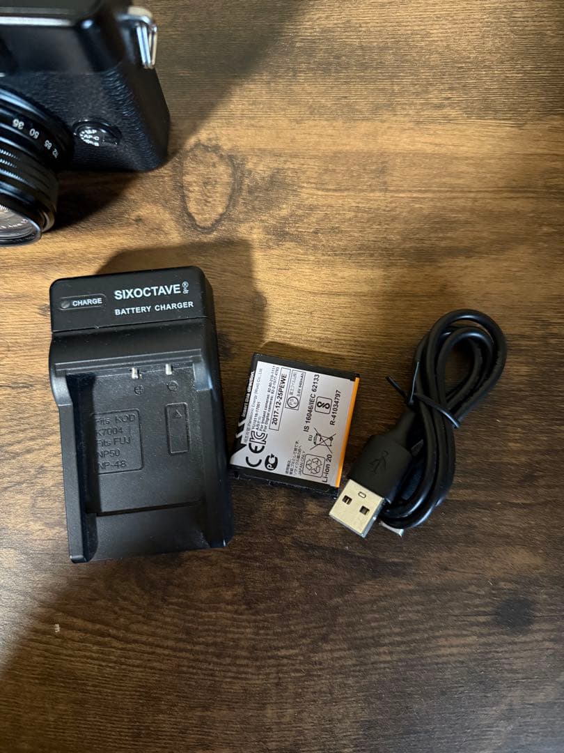 Fujifilm X10 ブラックコンパクトデジタルカメラFUJIFILMX10