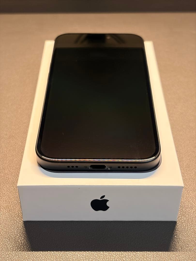 Kasadaiさま　iPhone15 ブラック　128GB