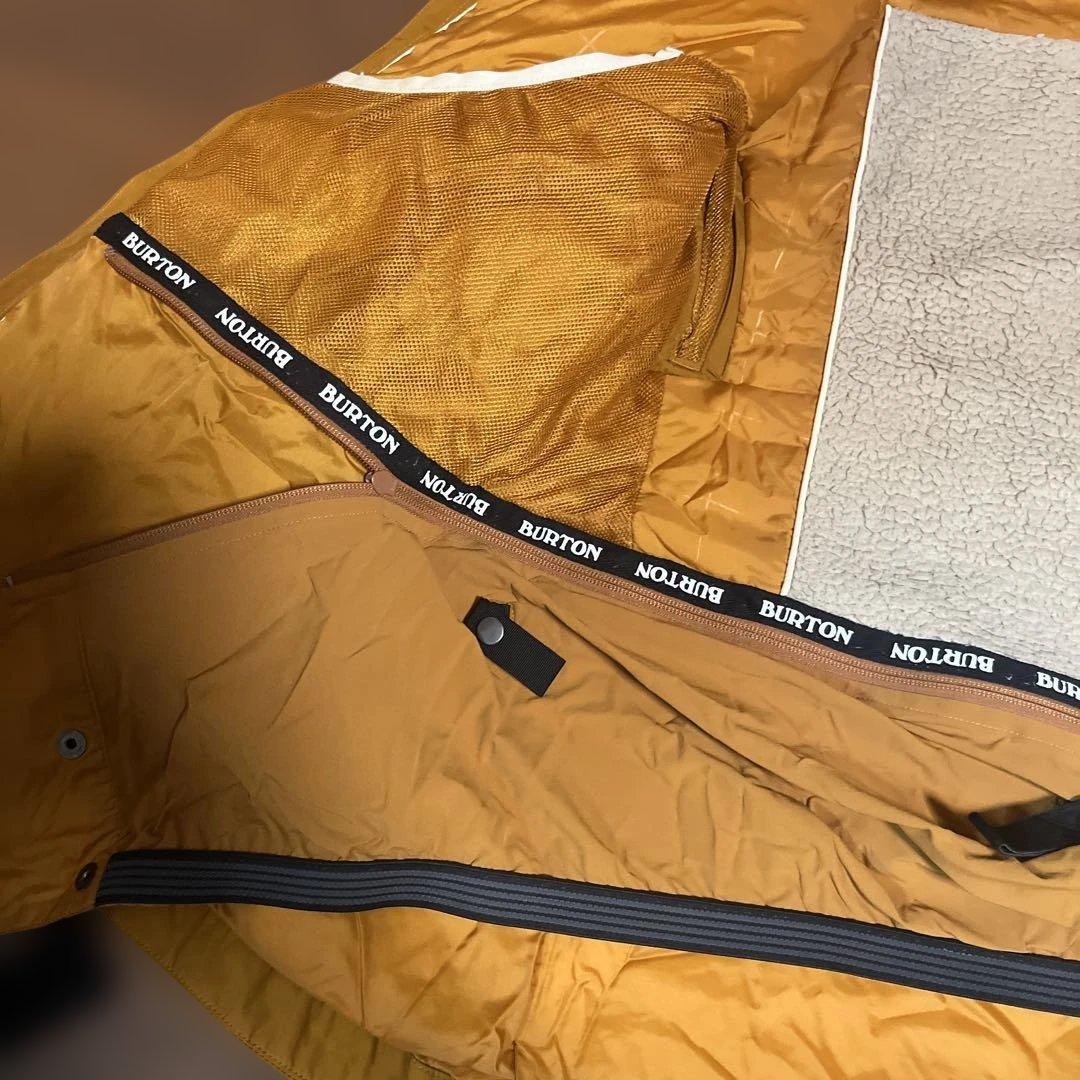 Burton S JPN M size スノボーウェアー