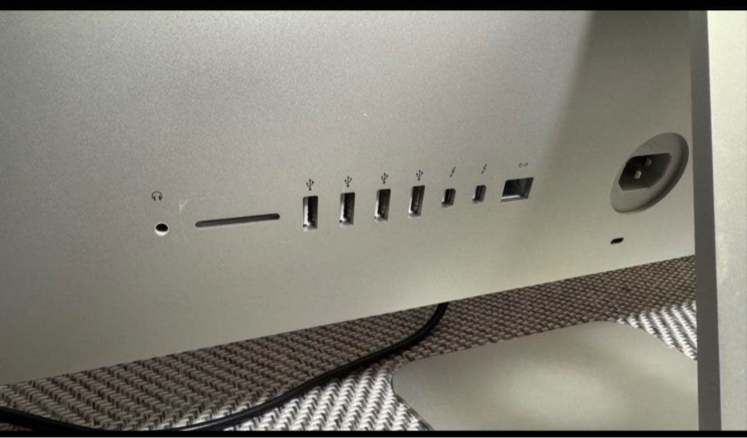 Apple iMac 21.5インチ シルバー 本体(2013年モデル)