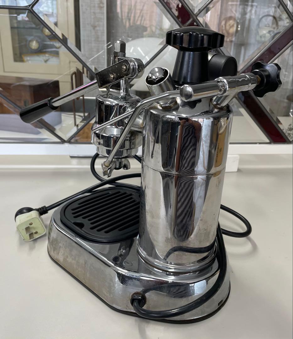 ラ・パボーニのエスプレッソコーヒーマシン プロフェッショナル