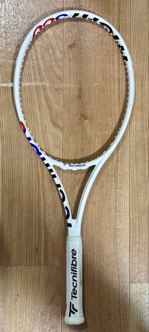 新品、未使用　テクニファイバー　テニスラケット ティーファイト　アイソフレックス