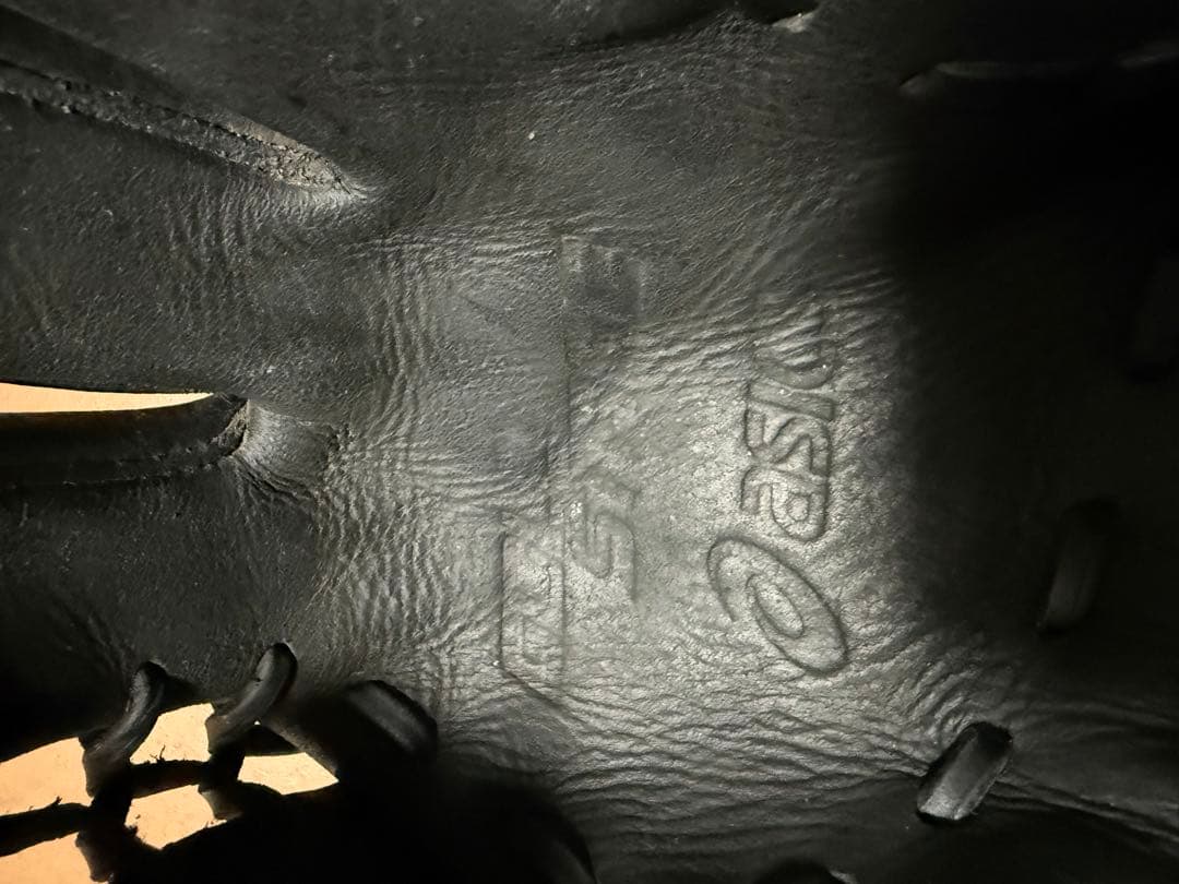 アシックスゴールドステージ外野用