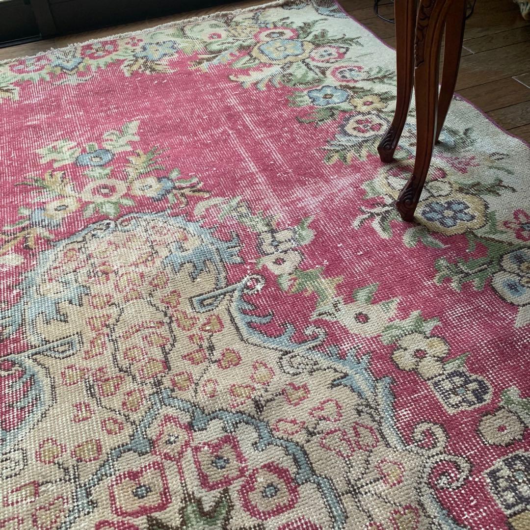 超大判　ローズピンク　259×150 トルコヴィンテージラグ　ボタニカル