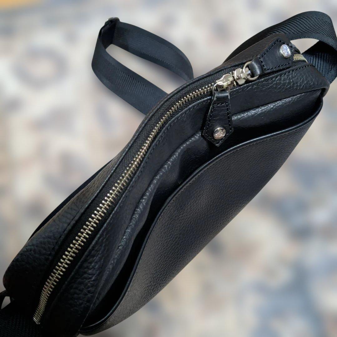 vivienne westwood ショルダーバッグ ハミルトン レザー