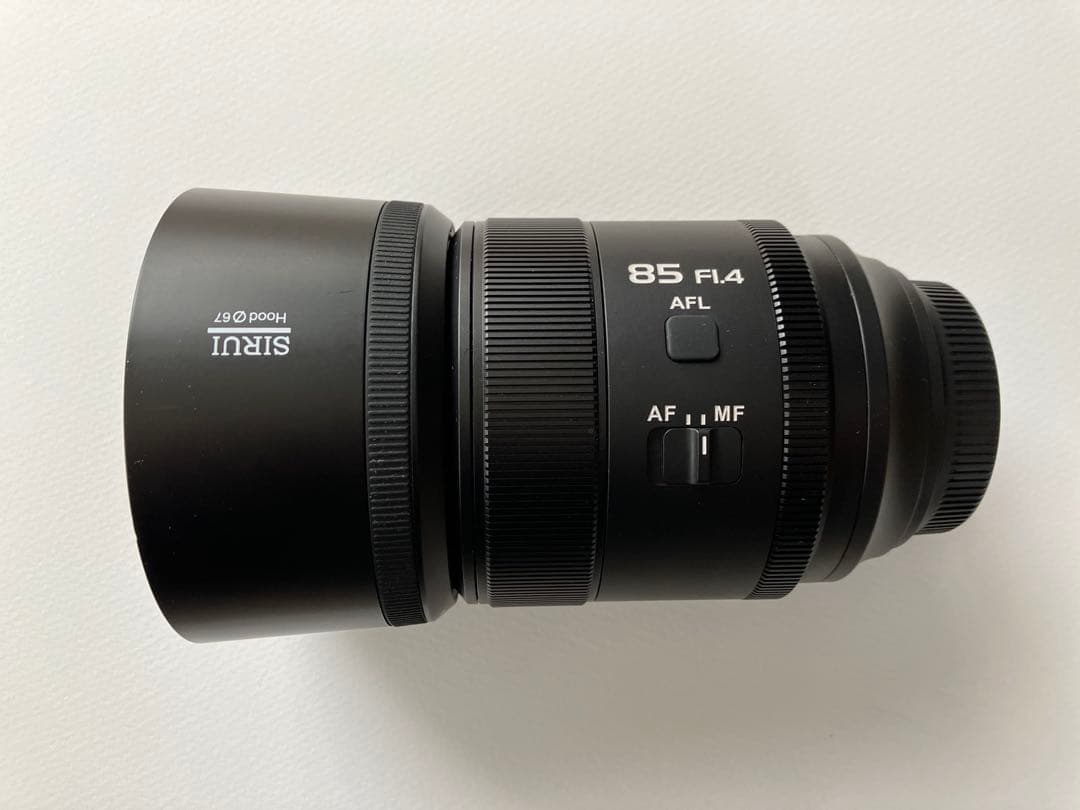 SIRUI Aurora 85mm f/1.4 単焦点レンズ　Xマウント