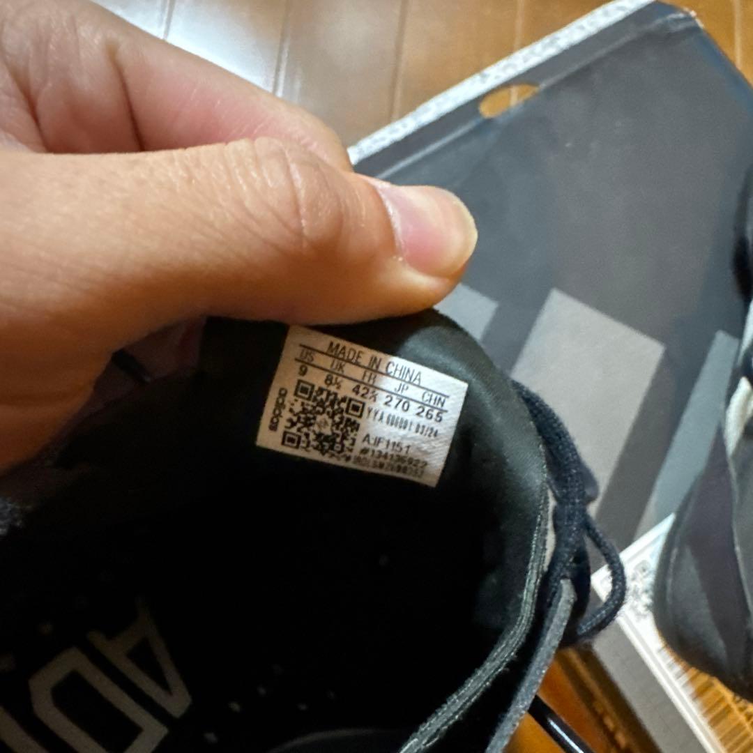 adizero フィネス 27cm スパイクシューズ ブラック