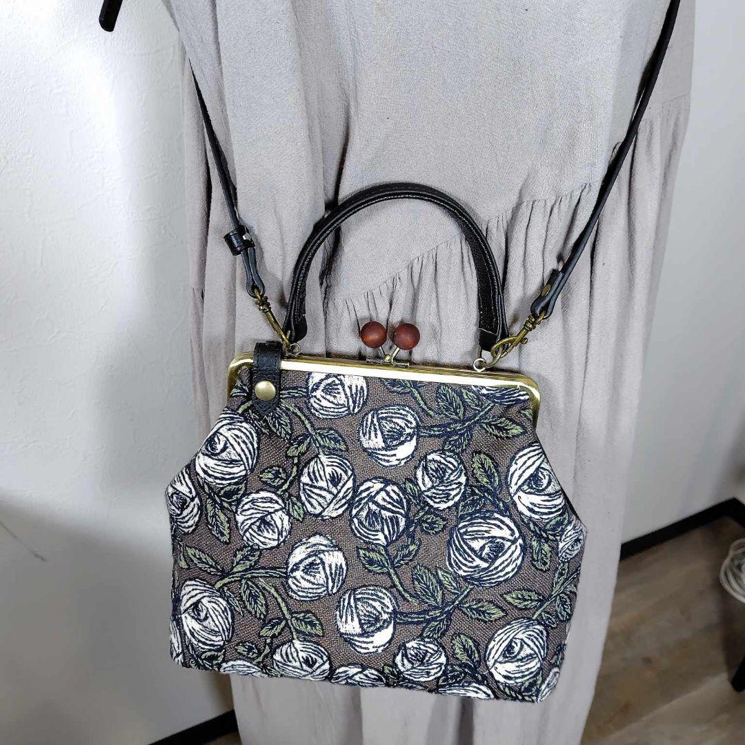 【専用】ミナペルホネン/rosyロージィーブラウン/木玉がま口ショルダー革