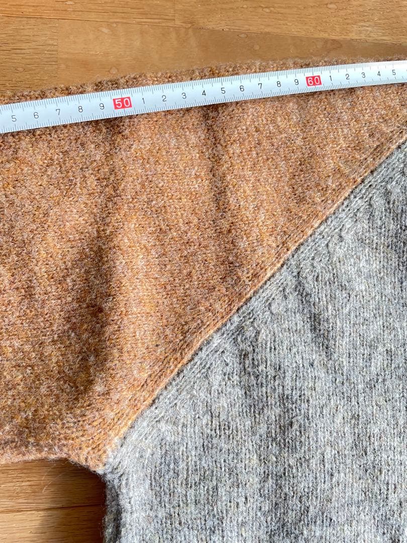 Corgi 100%ウール ラグランスリーブ ポケット付きニットセーター