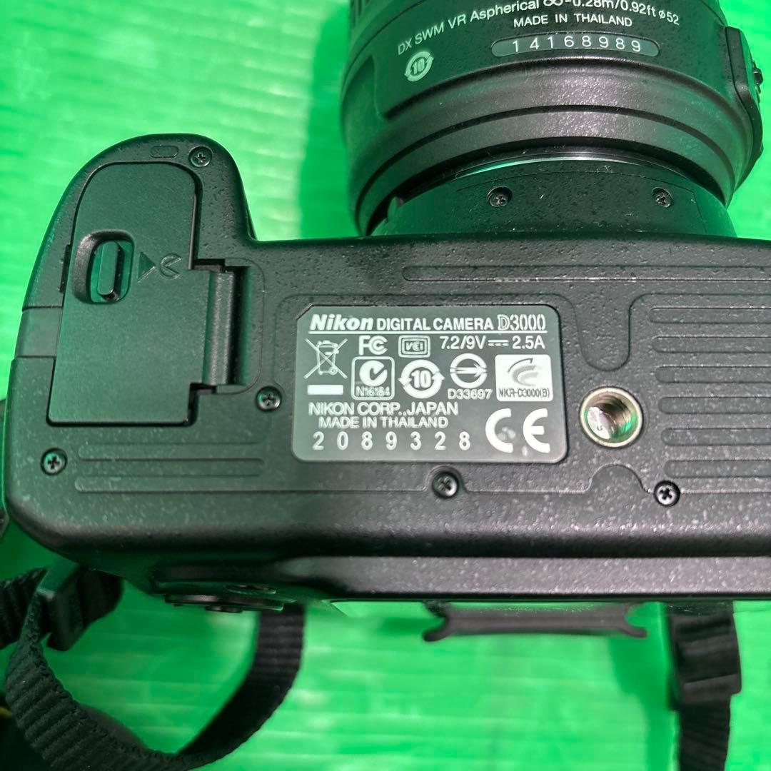 Nikon D3000 デジタル一眼レフカメラ