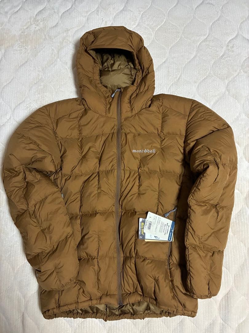 新品未使用タグ付き　モンベル　ネージュダウンパーカ　L ブラウン