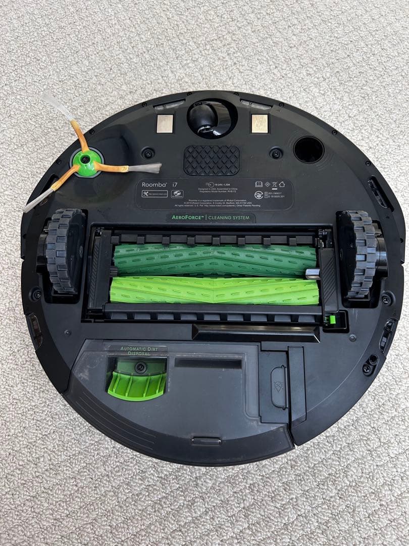 【ジャンク品】iRobot Roomba i7+ 本体とクリーンベース