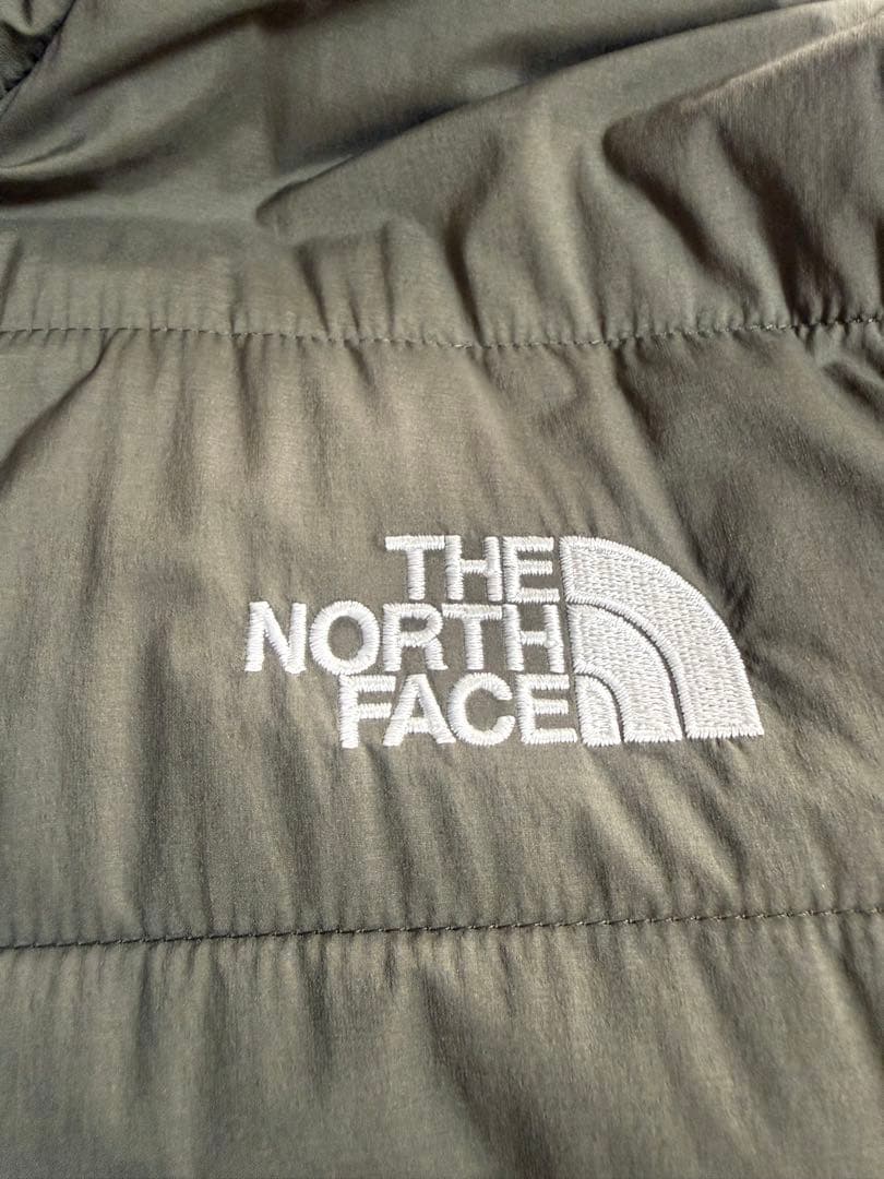 ノースフェイス　ダウンジャケット オリーブグリーン