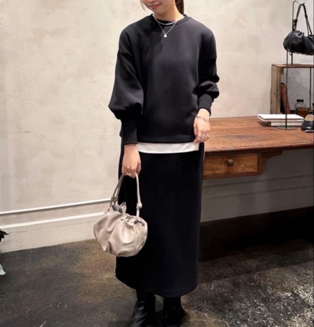 ✨極美品✨BEARDSLEY ビアズリー Tブラウス ブラック FREE