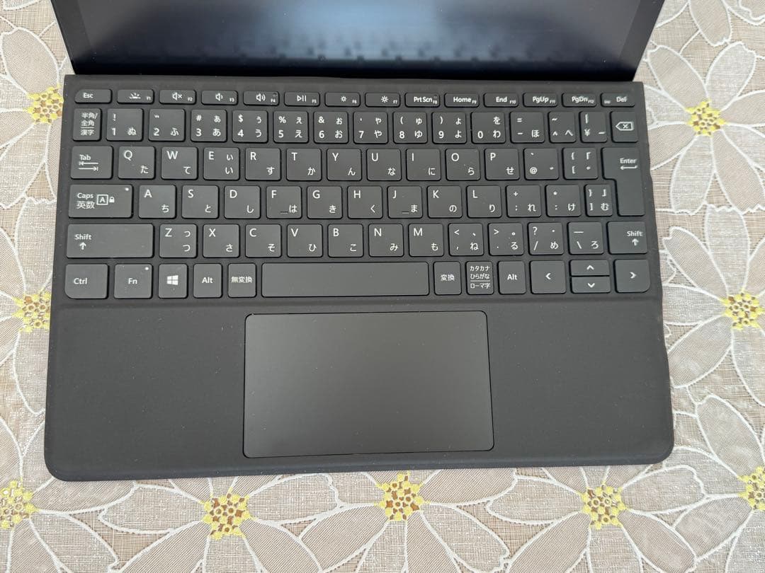 極美品 Surface Go2 キーボード 10.5型 タッチ液晶 タブレット