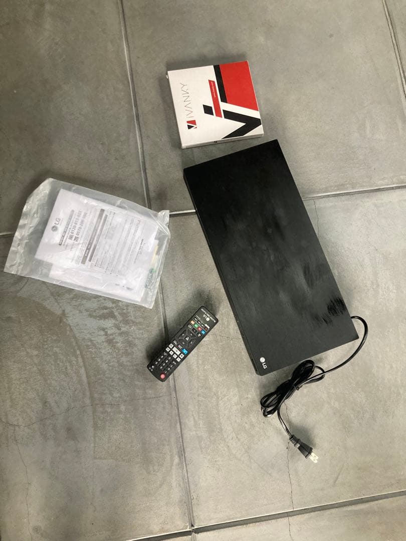 LG 4K ULTRA HD ブルーレイプレーヤー (UBK90)