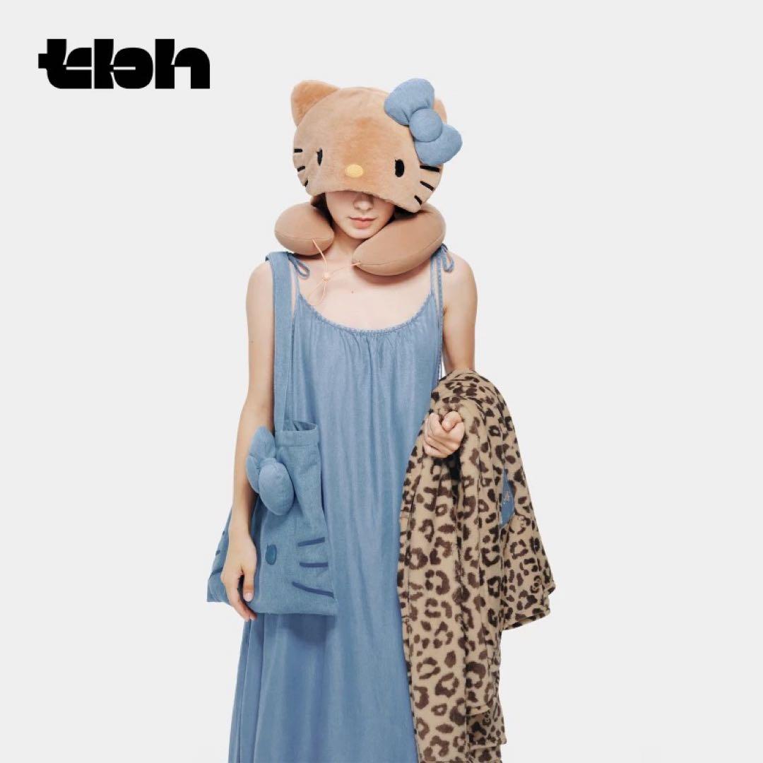 【海外限定】Hello Kitty x TBH トラベルブランケット等3点セット