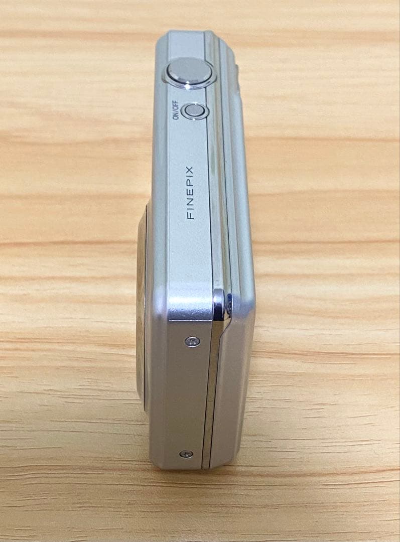 デジタルカメラ FUJIFILM Finepix J27