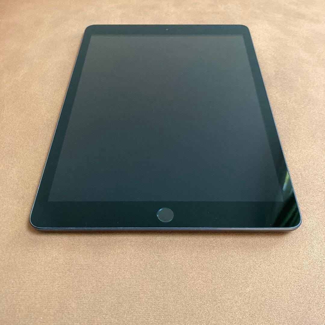 3083【早い者勝ち】iPad7 第7世代 32GB WIFIモデル☆