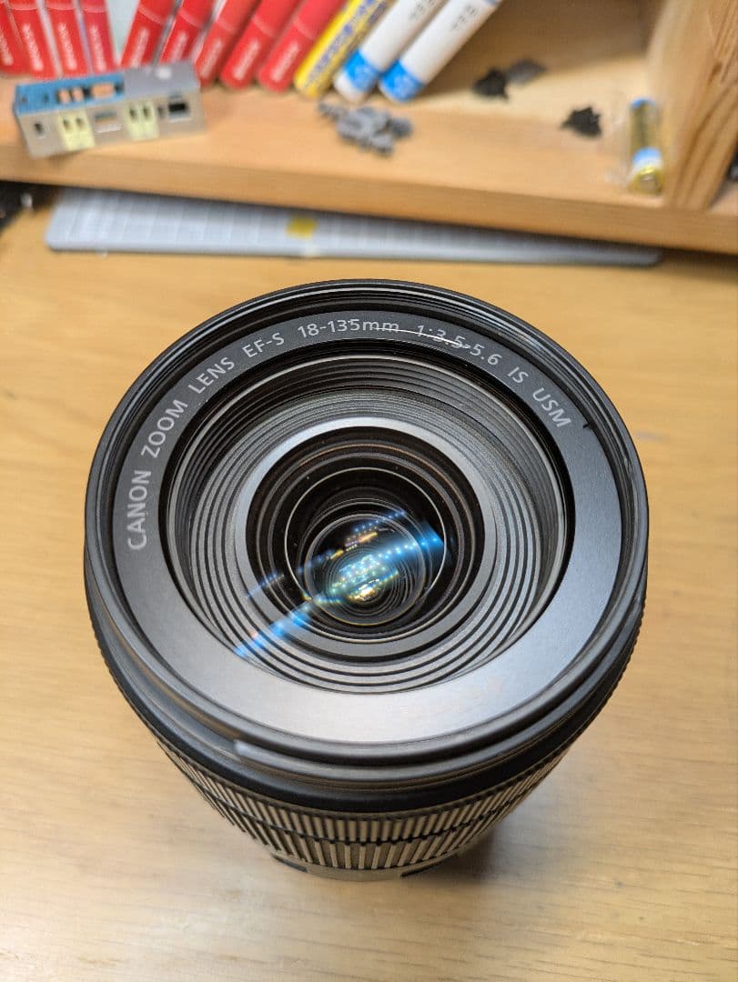 Canon キャノン EF-S 18-135mm F3.5-5.6 IS USM