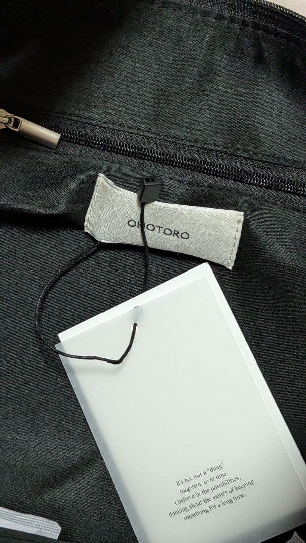 バッグ OHOTORO Waning Moon leather Bag