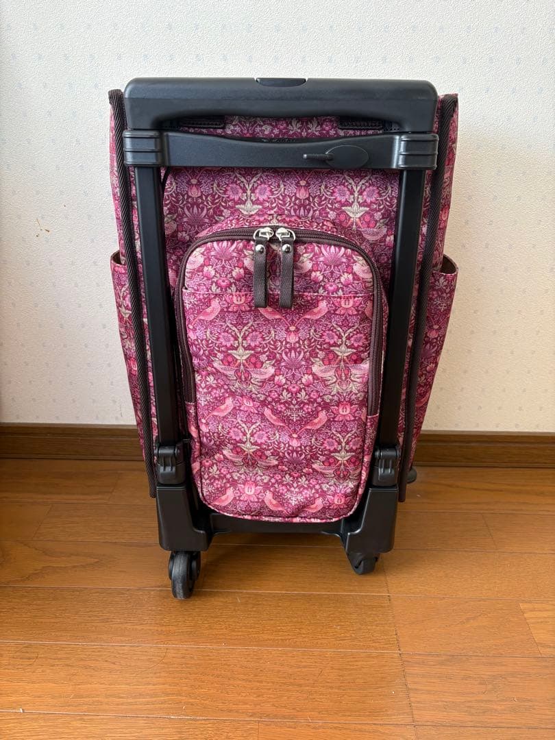 スワニー　キャリーバック　ウィリアム・モリス