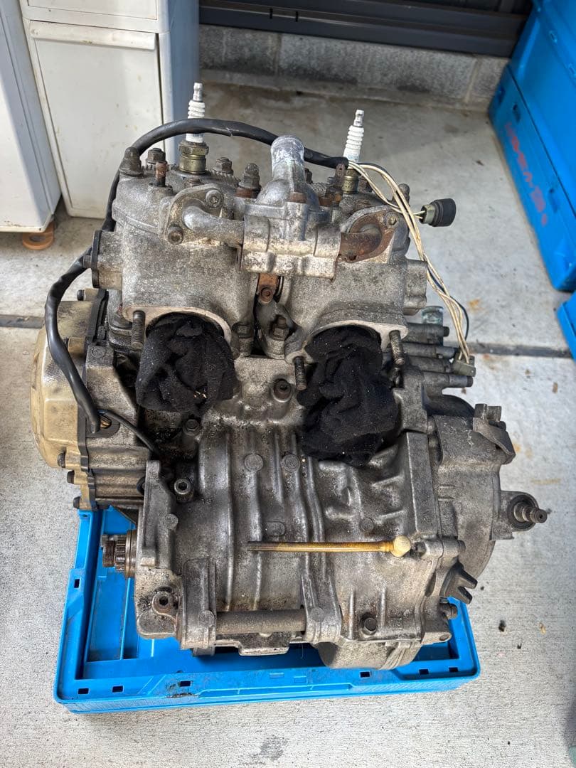 TZR250SP3MA焼付有のエンジン　乾式クラッチ　クロスミッション付き