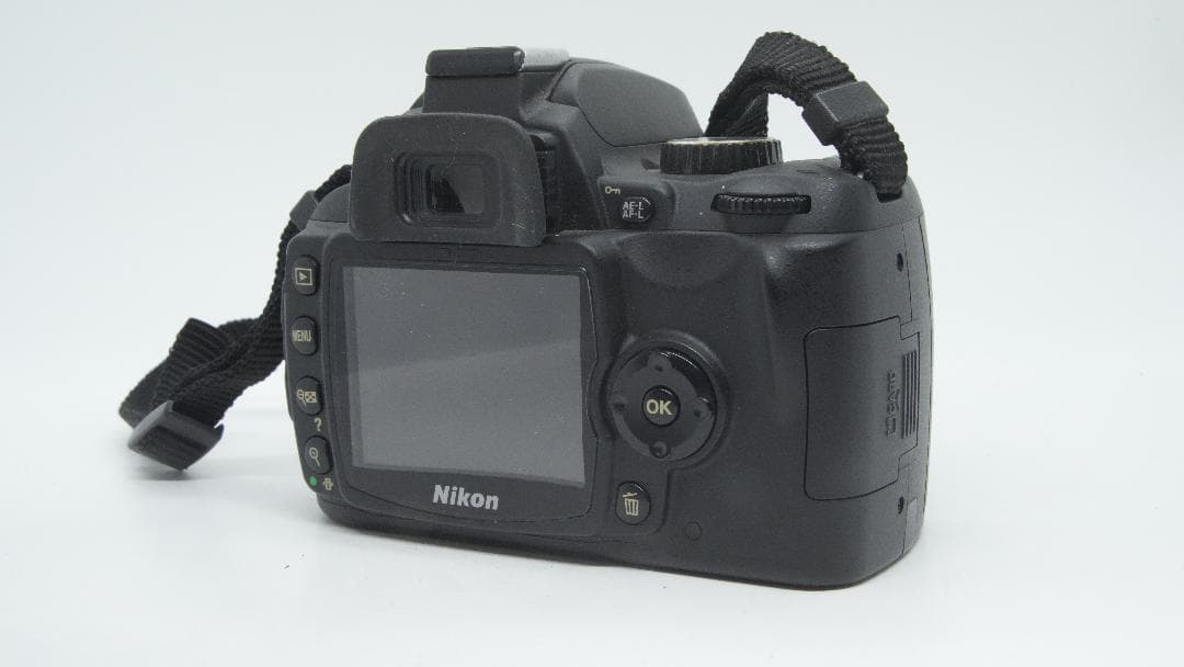 【A2285】 Nikon D60 / 18-55 3.5-5.6 VR ニコン