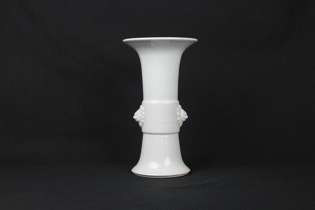 中国 徳化窯 時代 唐物 尊式 花瓶 大壺　白磁　獅子 約26cm NX23-6