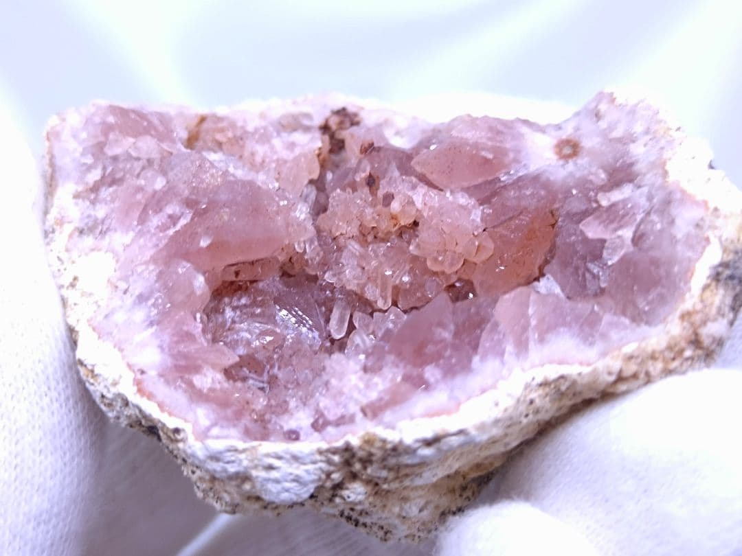 高品質　アルゼンチン産　ピンクアメジスト　ジオード　原石　標本　③