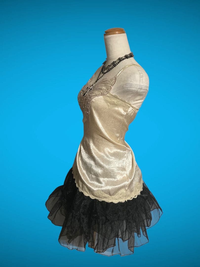 y2kビーズ刺繍キラキラ蝶々レースキャミ平成ギャル姫サテンフェアリーグランジ古着