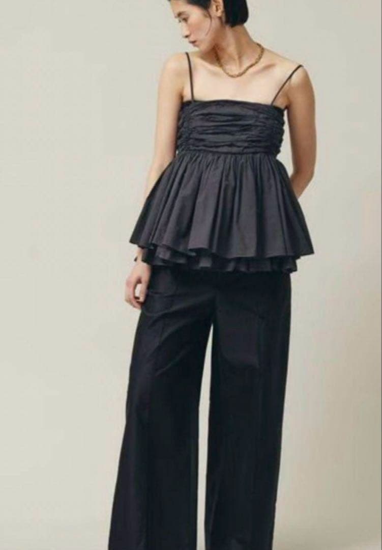 美品　カレンソロジー　レイヤードキャミソール　グレー