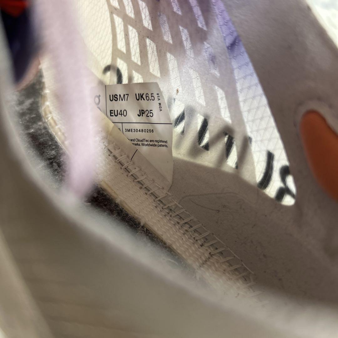 ON Cloudboom Strike 25.0cmマラソン　ランニングシューズ