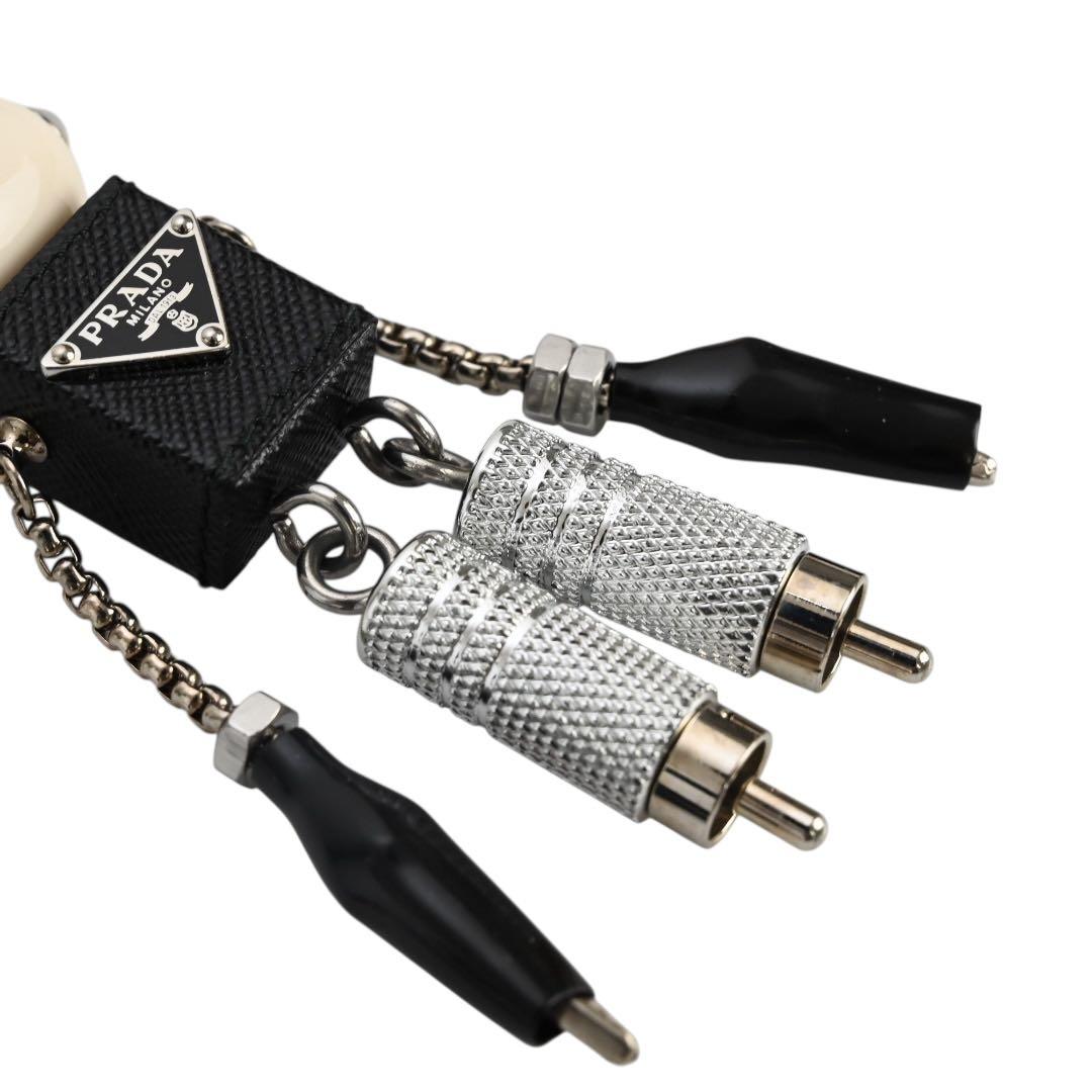 【極美品】プラダ　ロボット　キーホルダー　キーリング　ストラップ　サフィアーノ