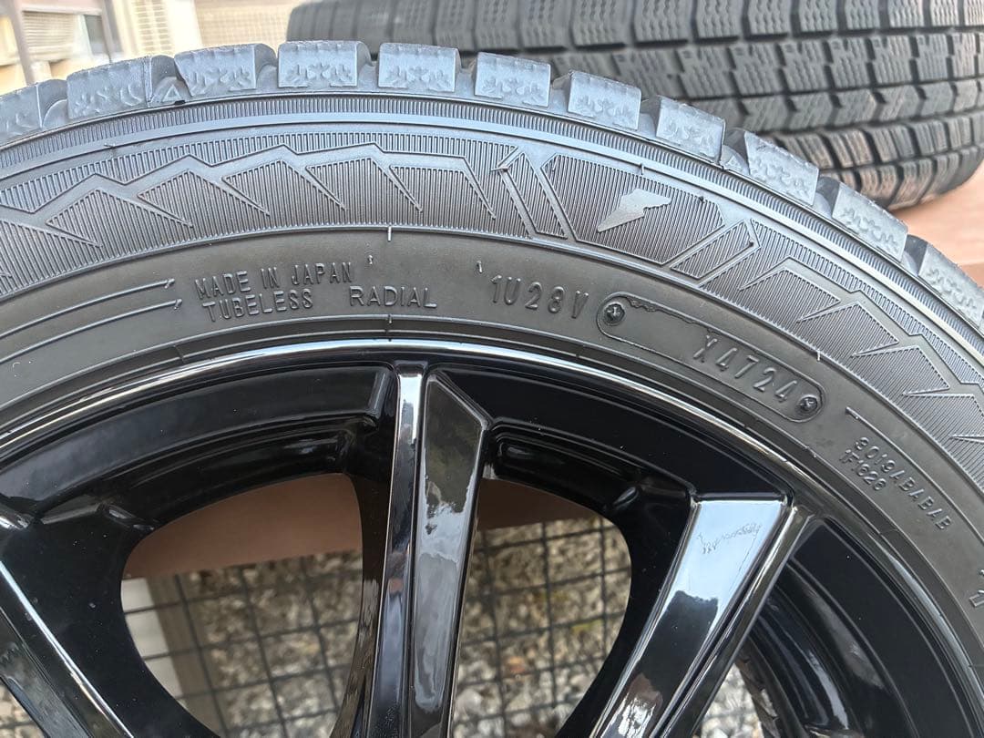スタッドレス　GOODYEAR 14インチ ブリヂストンブラックホイールセット