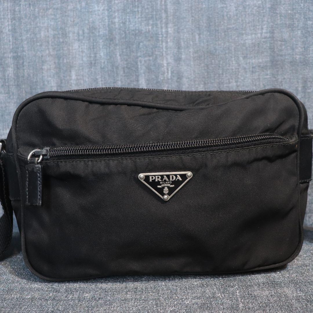 PRADA カメラバッグ ショルダーバッグ ナイロン 三角ロゴ プラダ