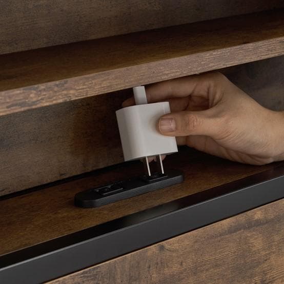 赤字！S ベッドフレーム シングル シングルベッド ンセント・宮付き　北欧風