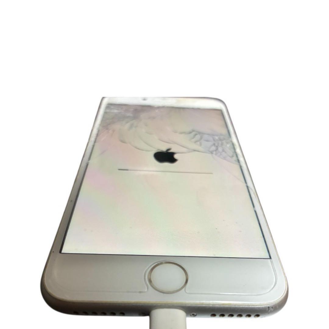 iPhone8 画面ひび割れ有