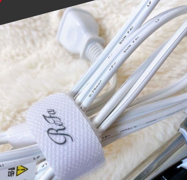 【超美品】ReFa/リファビューテック ストレートアイロン/ホワイト キャップ有