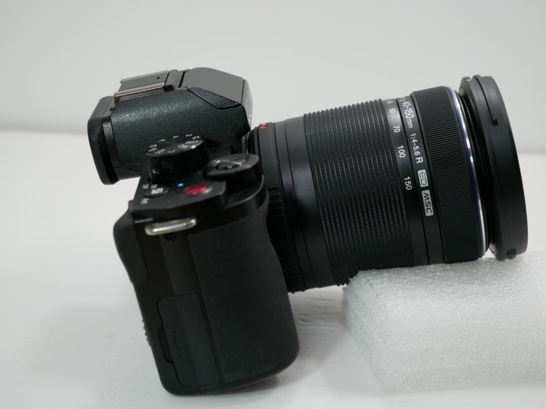 ★★美品・完動品★パナソニックLUMIX DC-G100とレンズ２本付★★