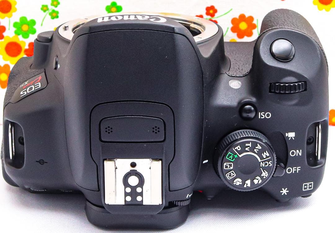 キャノン Canon Kiss X7i ☆スマホに転送☆初心者一眼レフ☆自撮りも