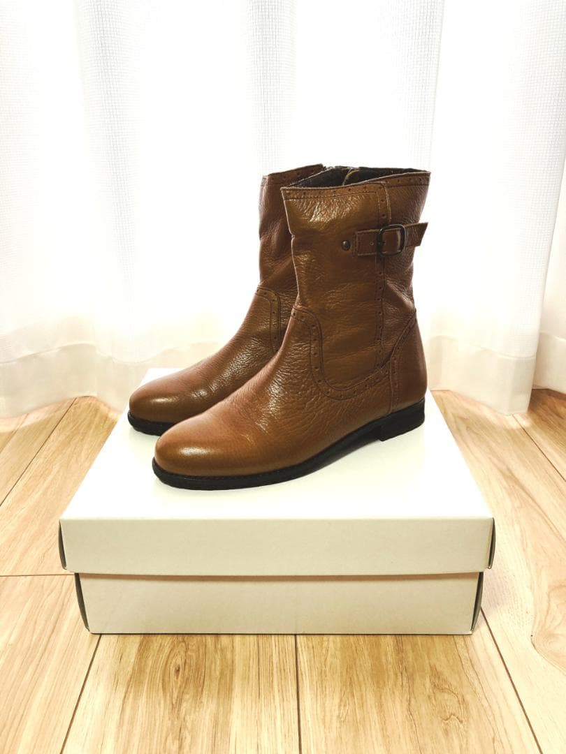 レザーショートブーツ　ショートブーツ　フラットブーツ　本革