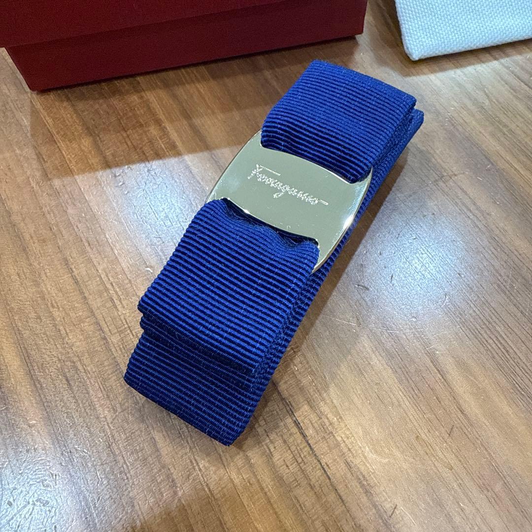 ◆ サルヴァトーレフェラガモ◆リボンヘアバレッタ