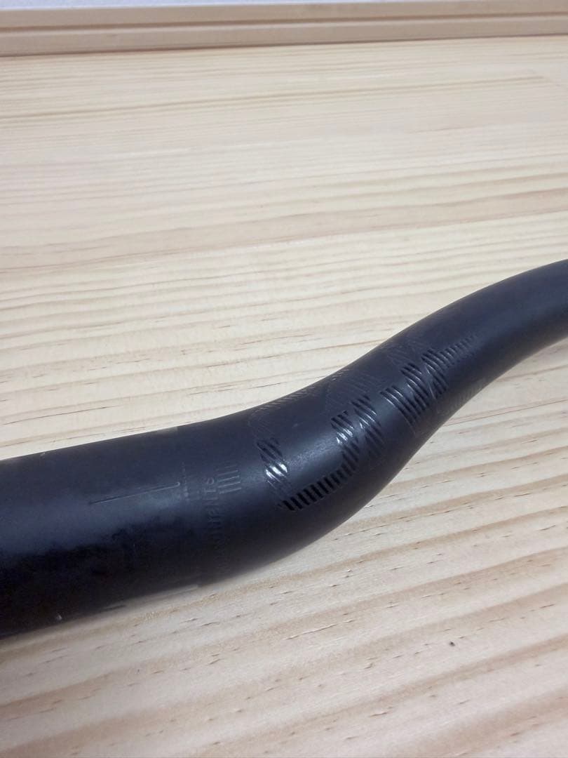 OneUp Components カーボンハンドルバー