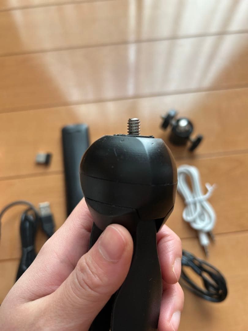 UENO-MONO KABĒNI（カベーニ）スマホ型プロジェクター 本体